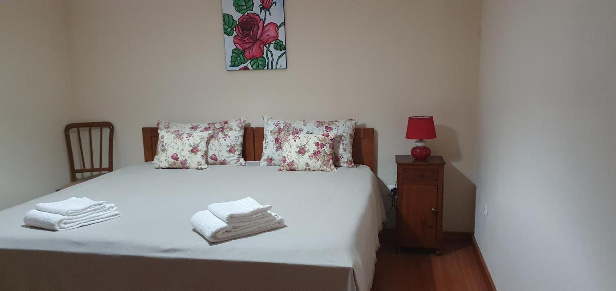 Casa Dos Imos Holiday home Alvados